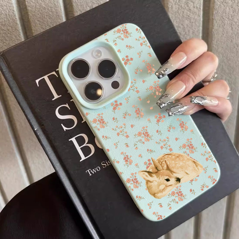 Cute Deer Full Floral Pattern  - Phone Cases Cute Iphone 14 recension och pris